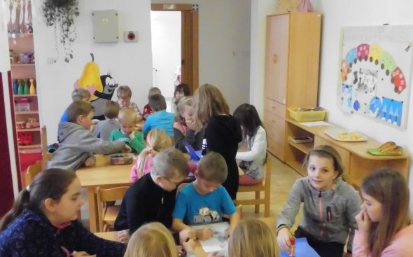 MISTR NA LEDĚ - čtenářská dílna žáků ZŠ pro MŠ