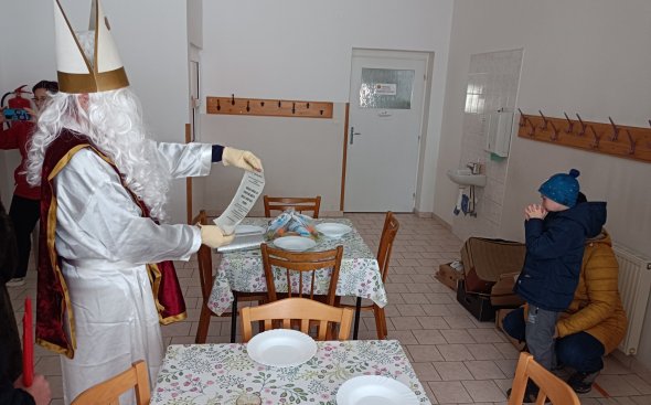 Čerti a zachránění páťáci
